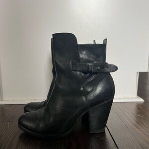 rag & bone classic Black Leather Ankle Booties